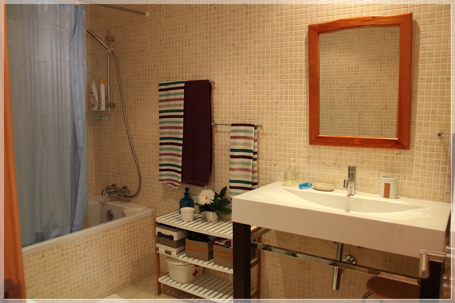 Modern 2-bedroom apartmen in Tavira to rent