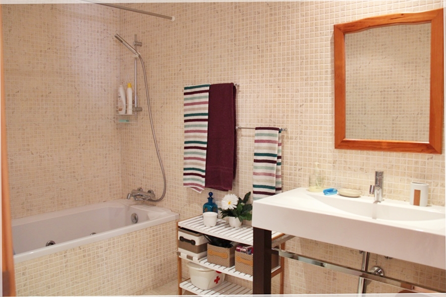 Modern 2-bedroom apartmen in Tavira to rent