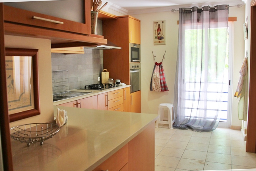 Modern 2-bedroom apartmen in Tavira to rent