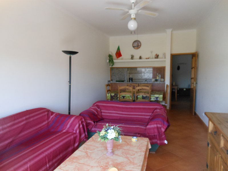 2-bedroom Apartment in Excellent Location for rent