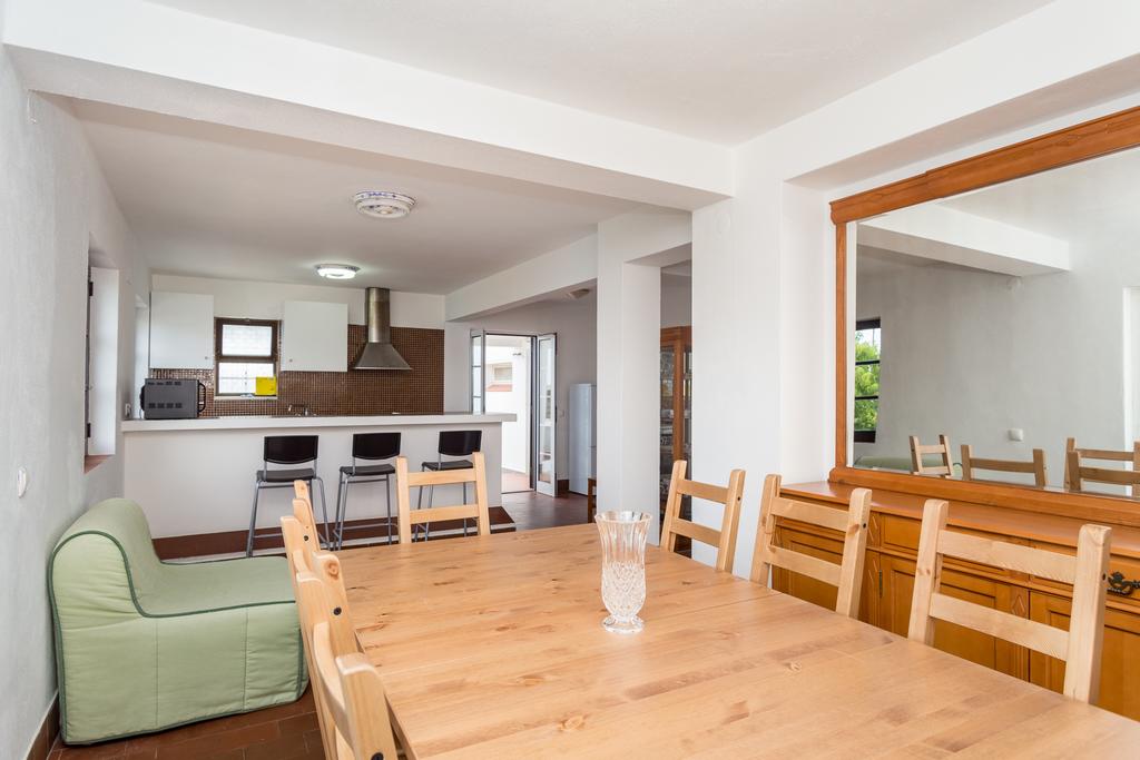 Excellent 3-bedroom villa in Luz with sea views to rent