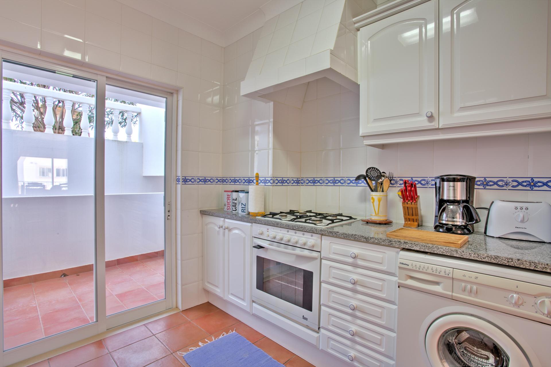 Light and spacious 2-bedroom apartment to Rent