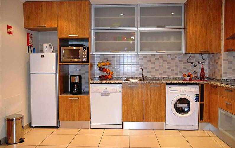 Nicely decorated 2-bedroom apartment in Armação to rent