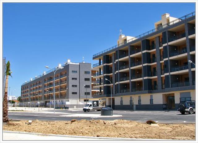 2-bedroom apartament with stunning island and estuary views to rent