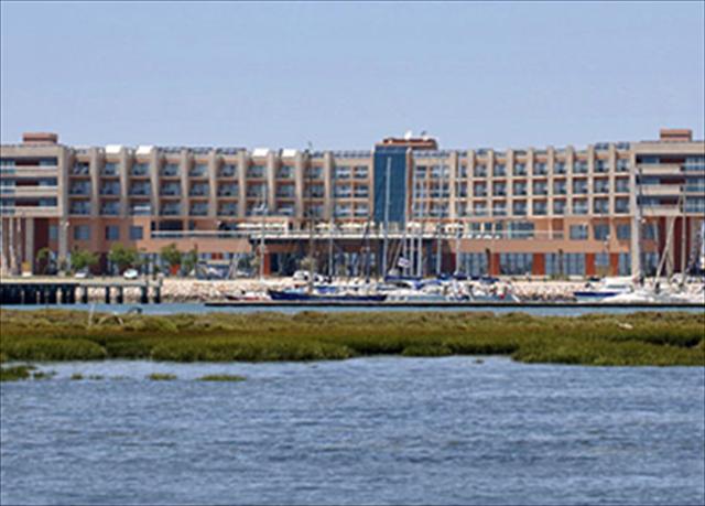 2-bedroom apartament in fisherman’s paradise to rent