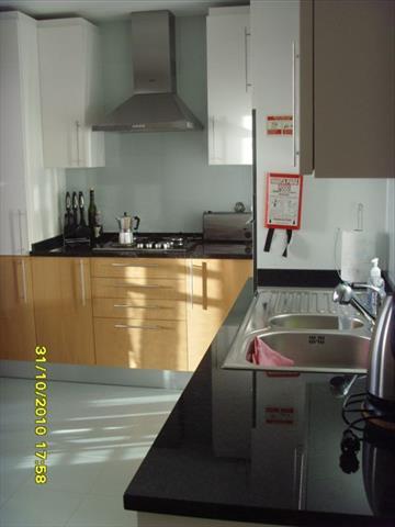 2-bedroom apartament with stunning island and estuary views to rent