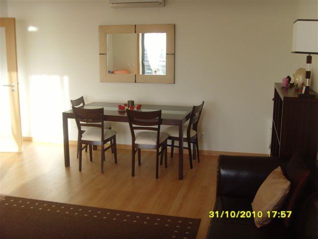 2-bedroom apartament with stunning island and estuary views to rent