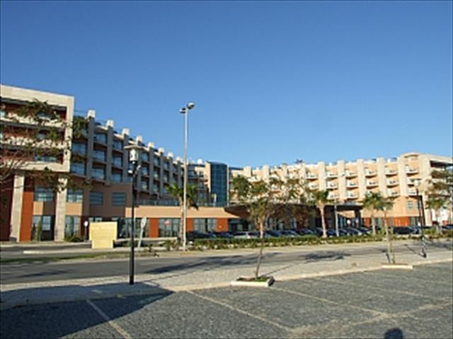 2-bedroom apartament with stunning island and estuary views to rent